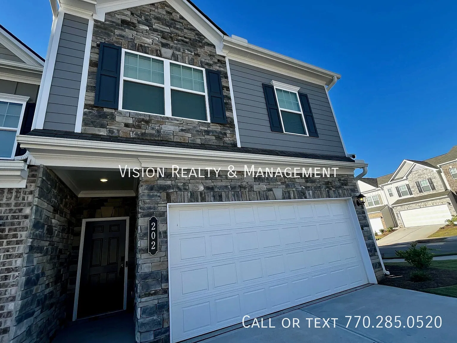 Beautiful 3 BD 2.5 BA Townhome — Photo 2