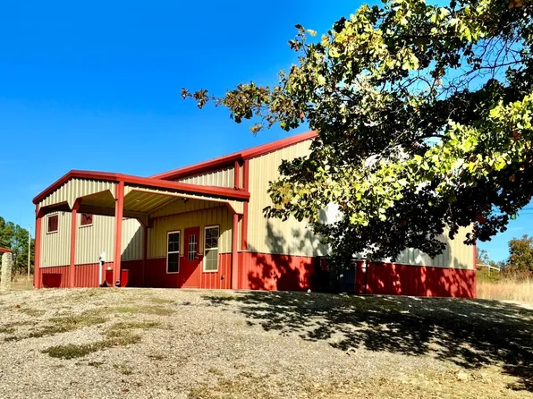14 S 4289th Rd, Porum, OK 74455