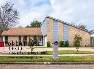 1407 Hitherfield Dr, Sugar Land, TX 77498
