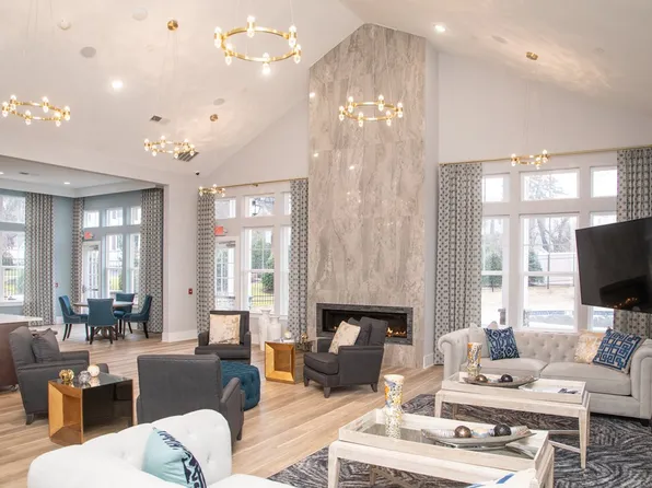 Washington Promenade, 546 Washington Ave Building 1, Dumont, NJ 07628