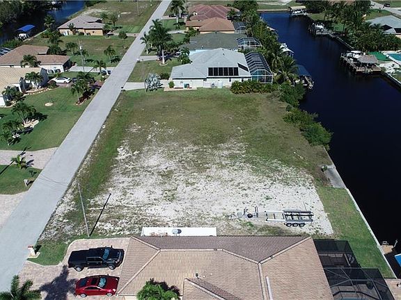 3rd image of 421 NW 39th Ave