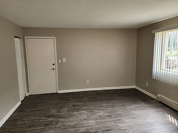 4th image of 2306 11th Ave E APT 3