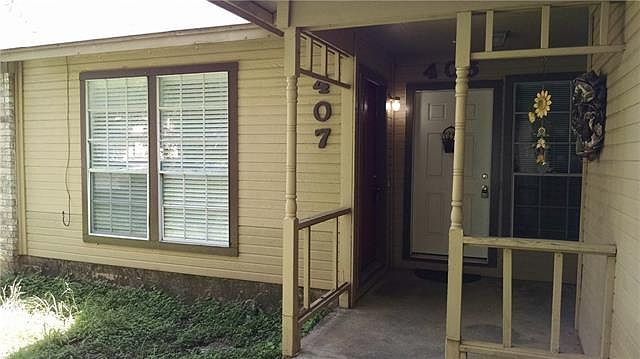 1st image of 407 Burlwood Ct