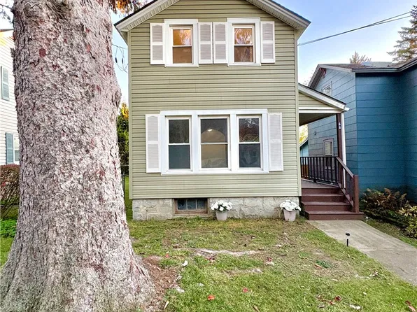68 Frances St, Auburn, NY 13021