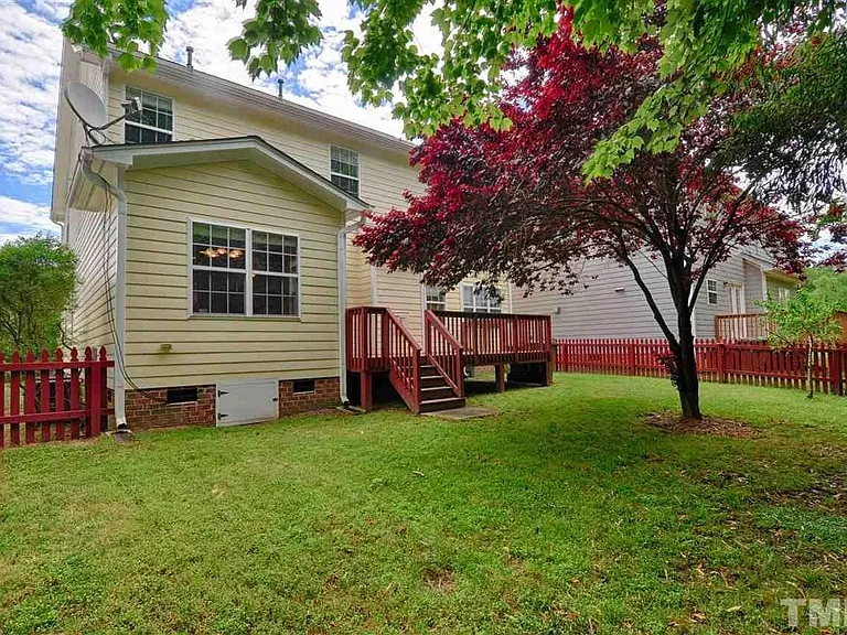 94 Hamilton Hedge Pl — Photo 9