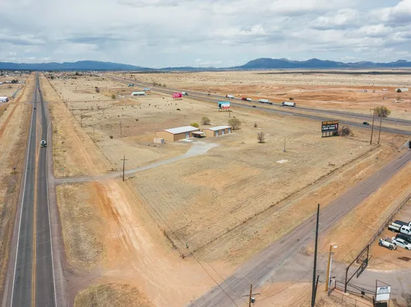 110 Corvin Ct N, Moriarty, NM 87035