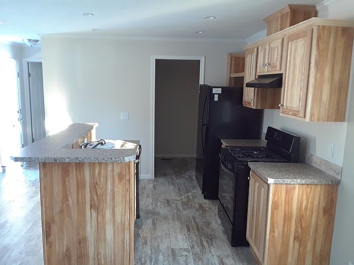 2nd image of 6086 College Ave