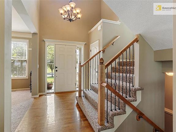 Light, bright with tons of volume