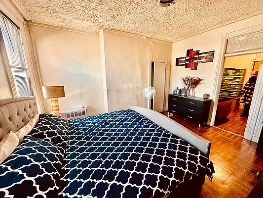 Rented by Corcoran | media 12