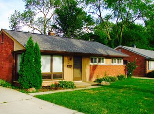 224 Huntley Ave, Clawson, MI 48017