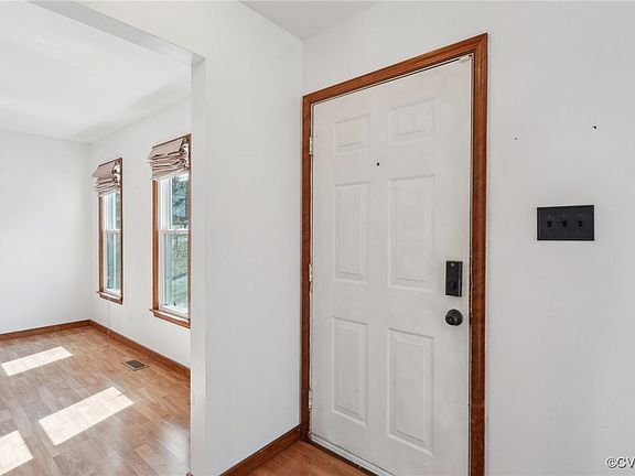 3rd image of 13618 Lucky Debonair Ln