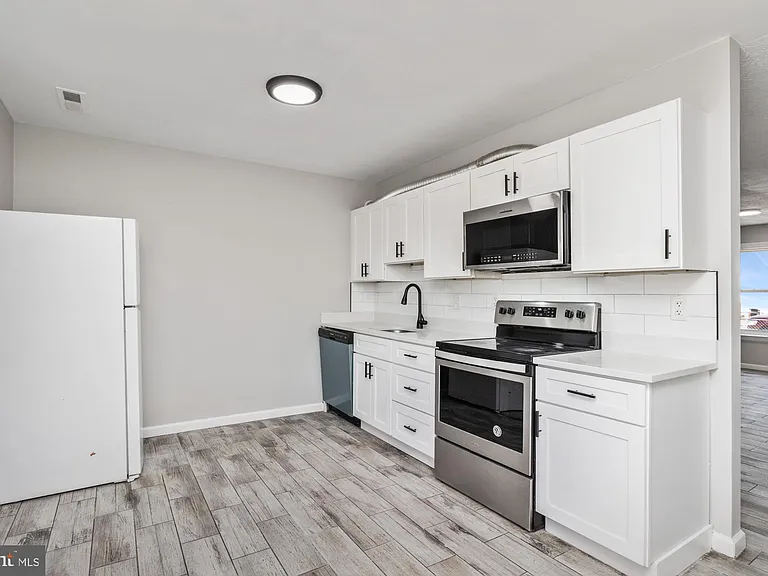 42 Holcumb Ct — Photo 9
