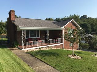 104 Hawthorne St, Canonsburg, PA 15317