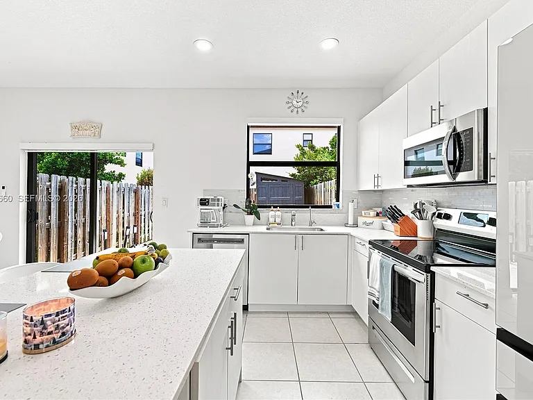 12957 SW 232nd Ln — Photo 14