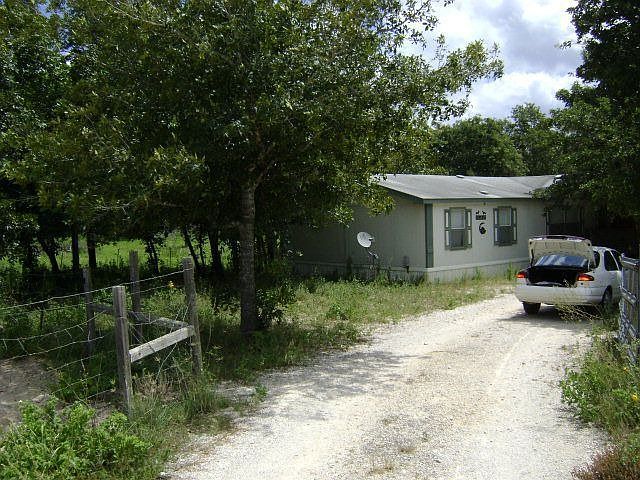 2nd image of 229 Hickory Dr