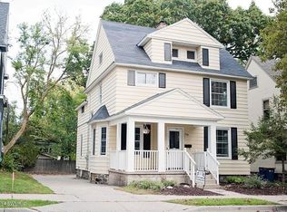 629 Parkwood St NE, Grand Rapids, MI 49503