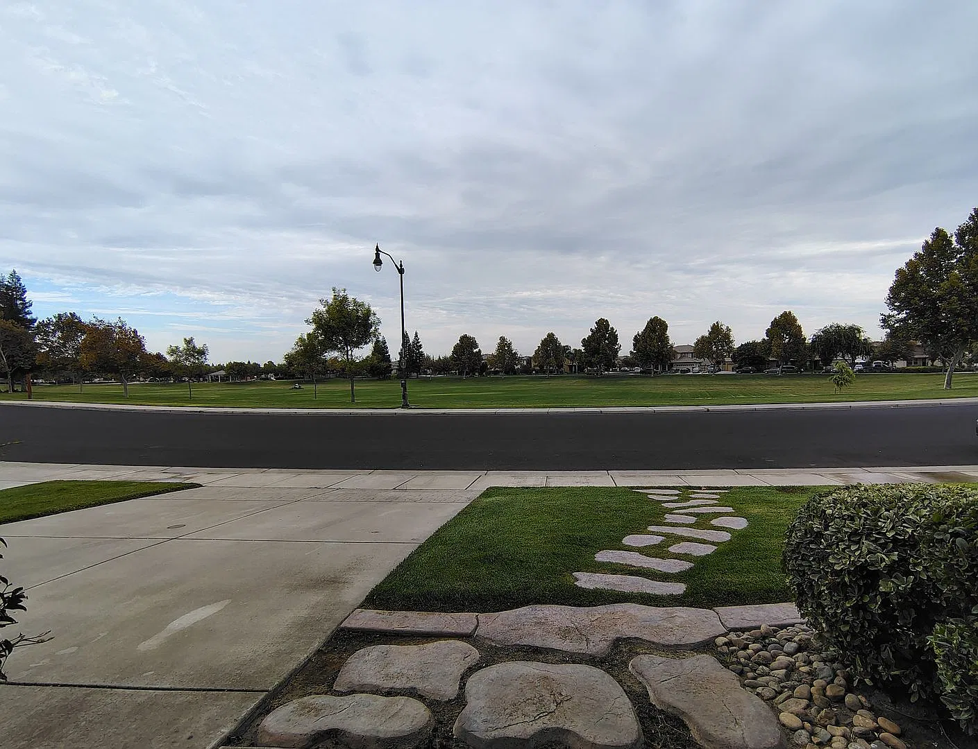 880 Raccoon Valley Way, Manteca, Ca 95336 **Coming Soon** — Photo 3