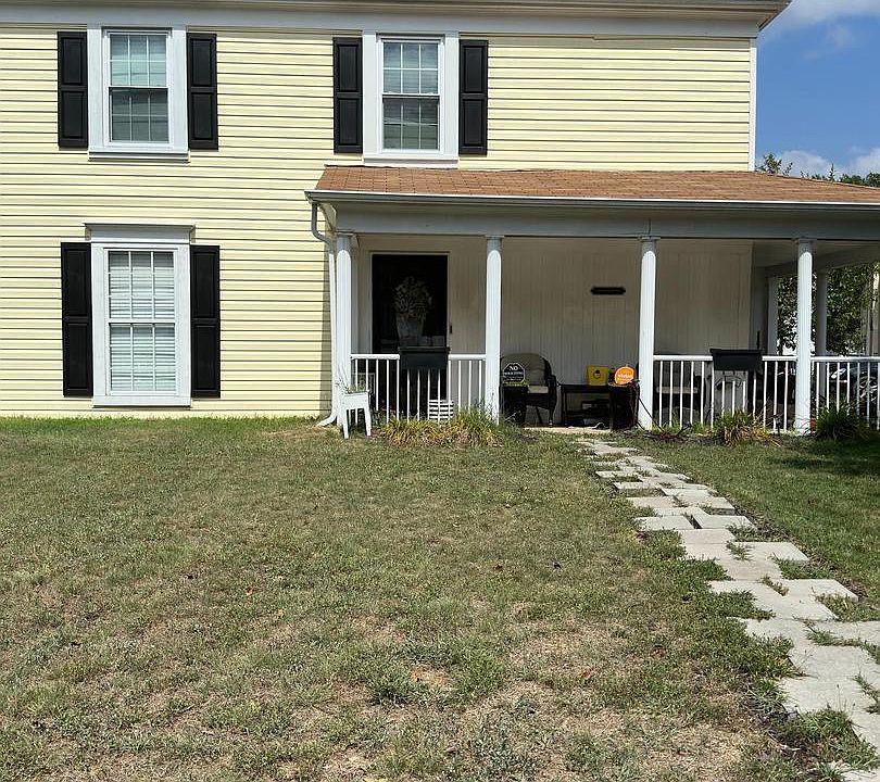 2nd image of 3465 Marigold Pl