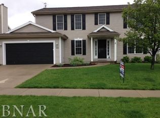 3116 Old Jamestown Rd, Bloomington, IL 61704