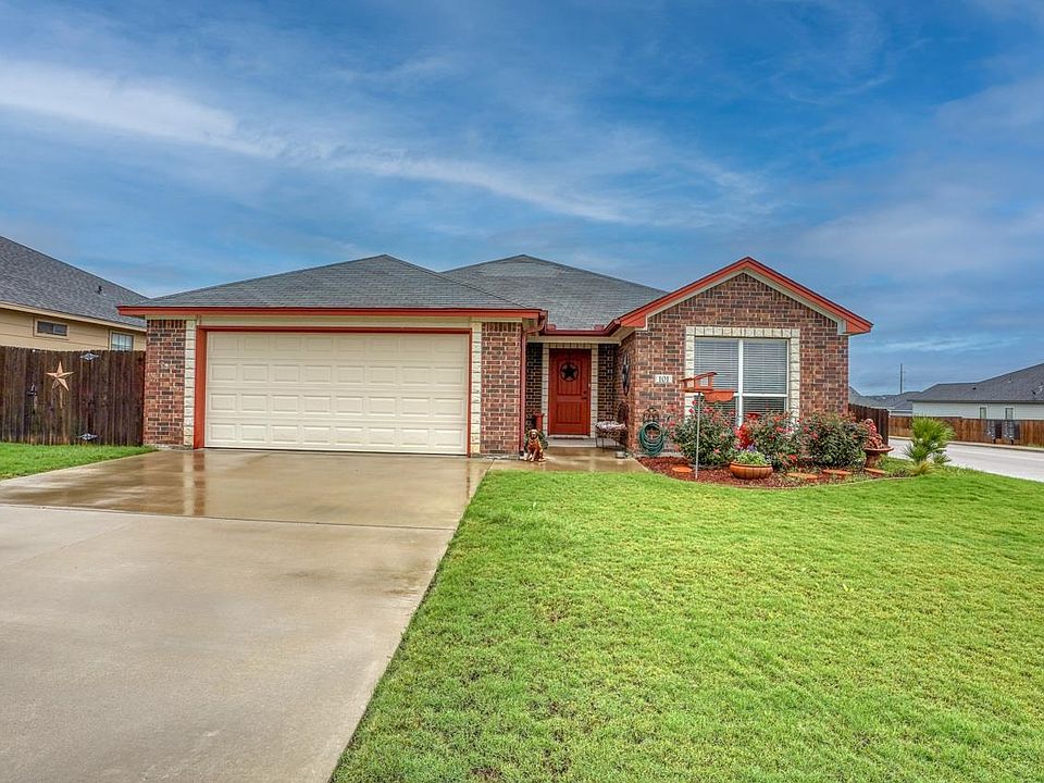 1st image of 101 N Tanner Court