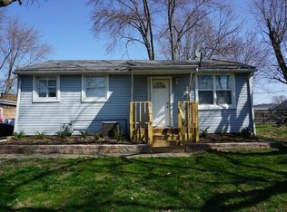 1214 2nd Ave, Aurora, IL 60505