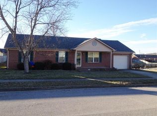 109 Woodbreeze Ln, Wilmore, KY 40390