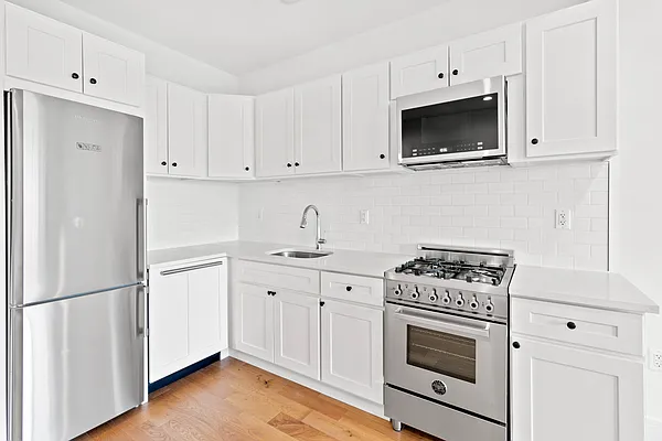 Rented by Douglas Elliman | media 17