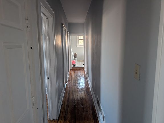5th image of 80R Oak St #1