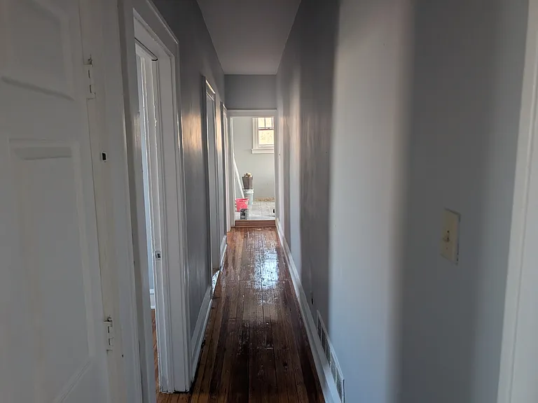 80R Oak St #1 — Photo 5