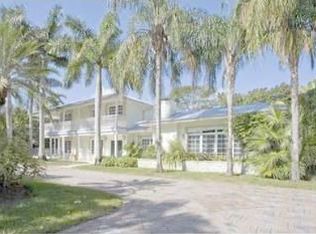 6795 SW 102nd Ter, Pinecrest, FL 33156