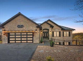 674 Lazy Days Rd, Osage Beach, MO 65065