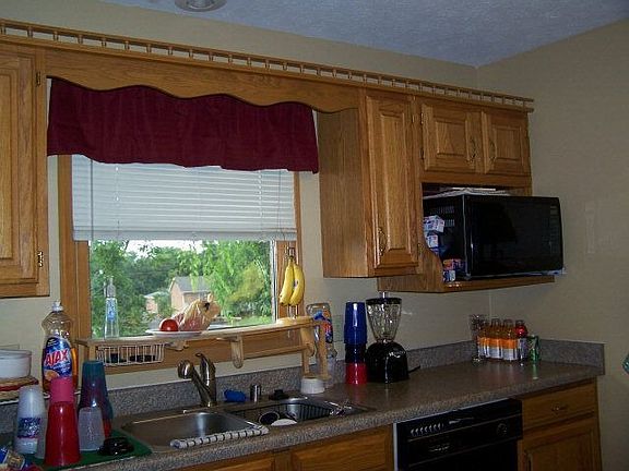4th image of 308 Teakwood Dr