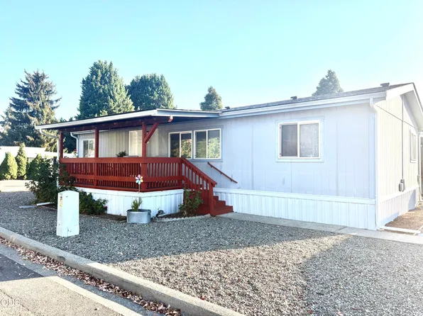 101 Orangewood Dr #M240061, Grants Pass, OR 97526