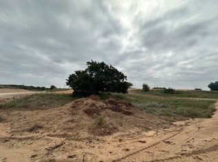 16 Maverick Rd, Waynoka, OK 73860