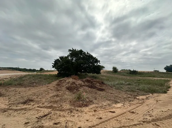 16 Maverick Rd, Waynoka, OK 73860