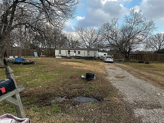 3rd image of 19905 Hastings Cir Trailer 15