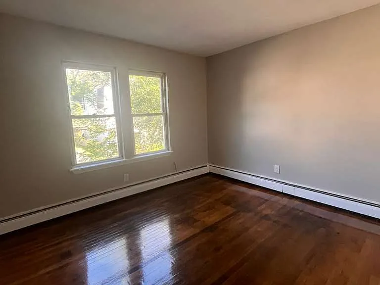 143 Enfield St #B2 — Photo 3