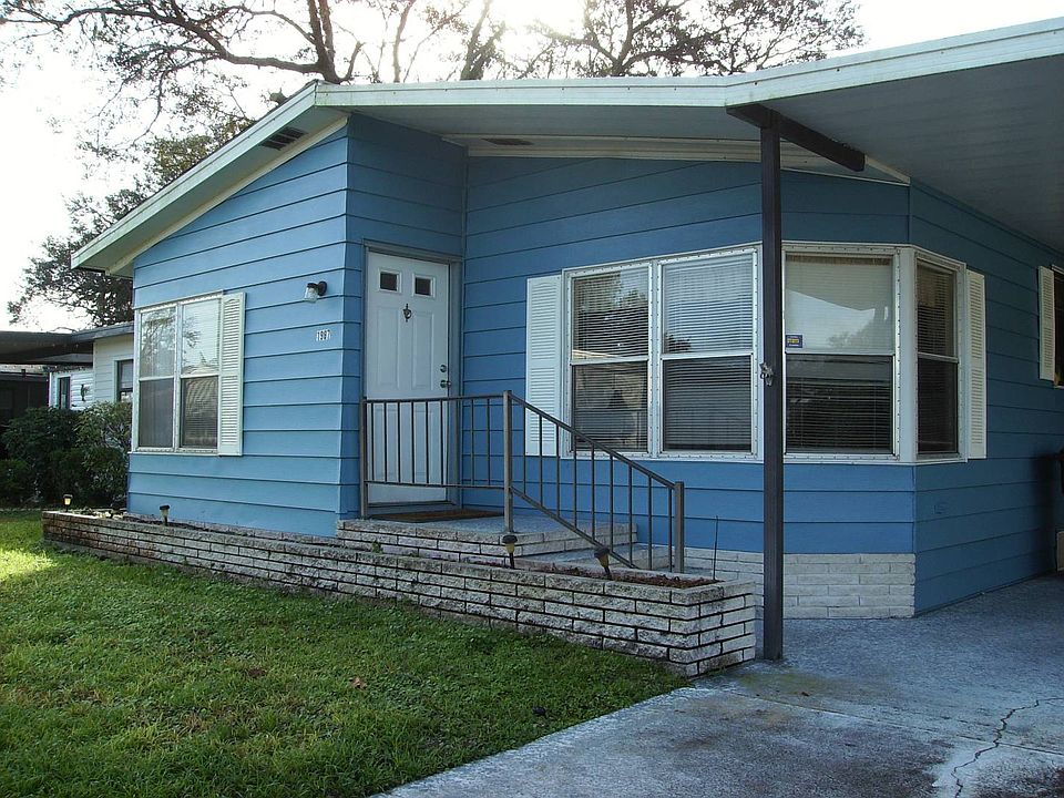 1st image of 1967 Tower Lakes Blvd #34