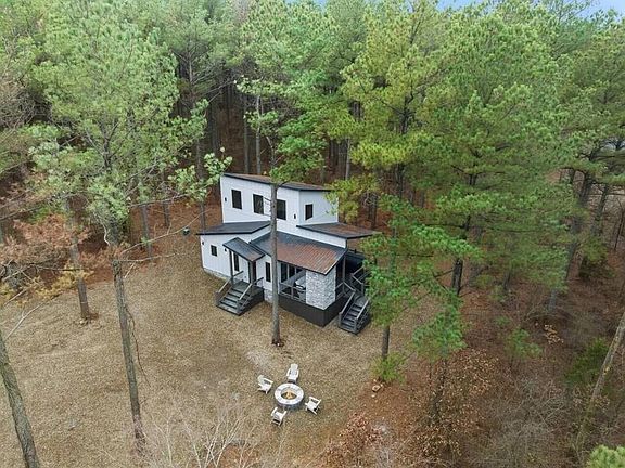 2nd image of 59 Alumaweld Ln