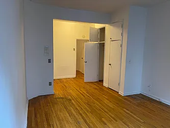 Rented by Eric Goodman Realty Corp