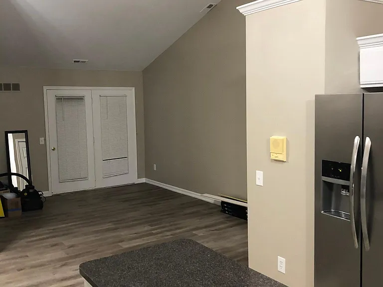 Lakepointe Dr — Photo 1