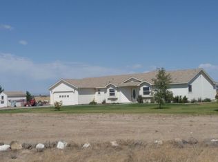 2104 SW Badger Pass Dr, Mountain Home, ID 83647