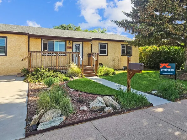 716 Mitchell St, Laramie, WY 82072
