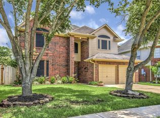 2502 Sand Bar Ct, Seabrook, TX 77586