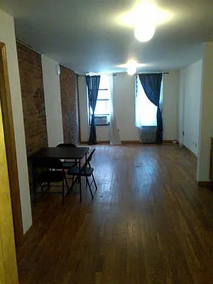 Rented by Living New York | media 35