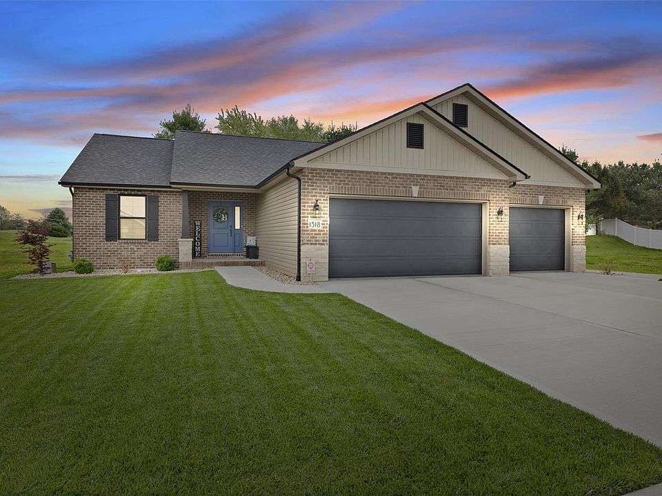 1518 Orchard Lakes Cir, Belleville, IL 62220 Zillow