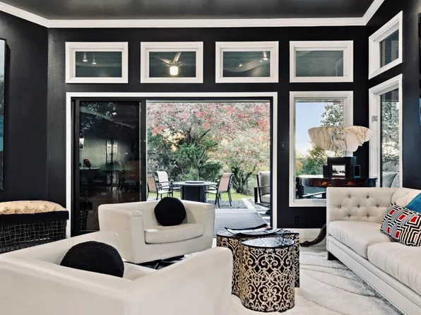 303 Golf Crest Ln, Lakeway, TX 78734