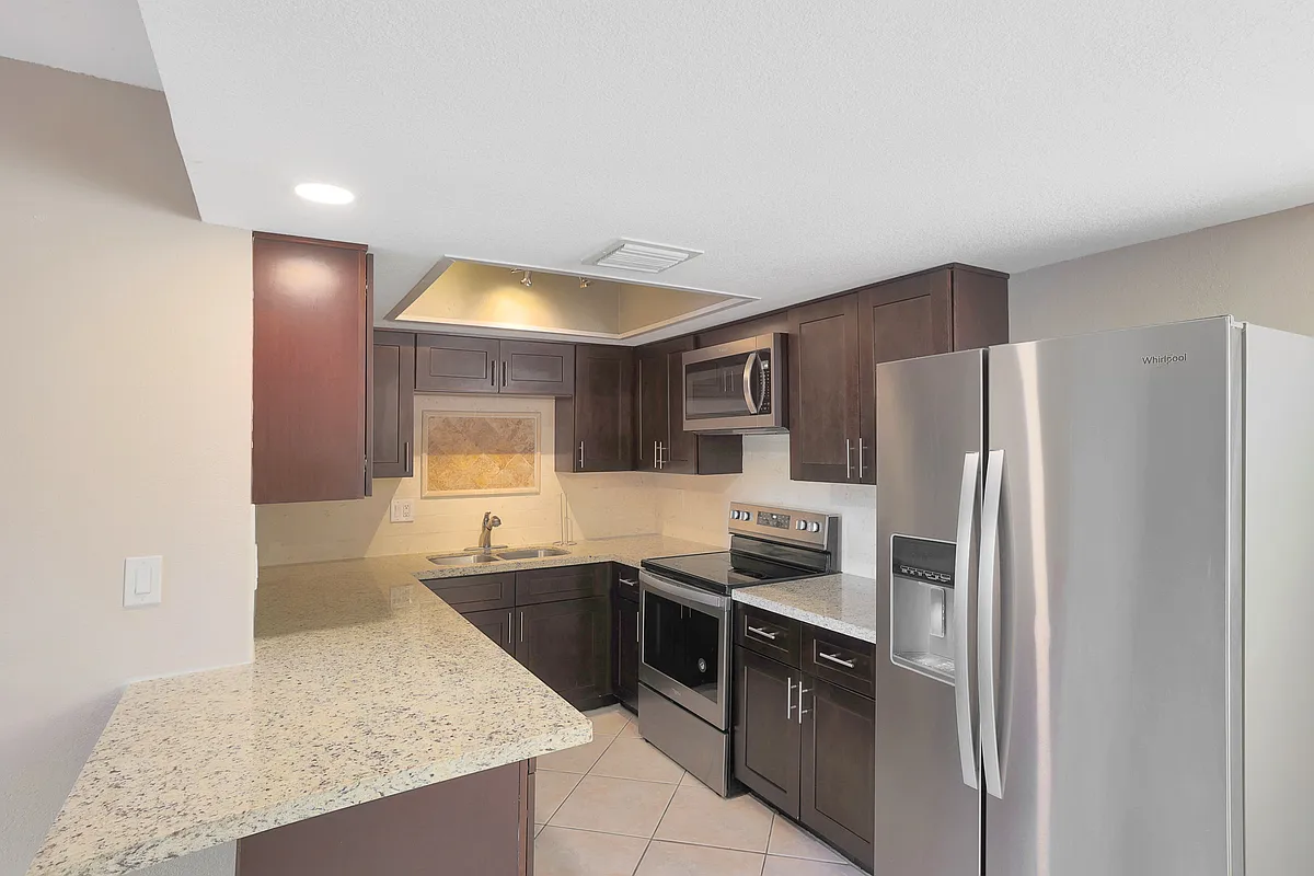 Building Photo - 7402 E Carefree Dr #210