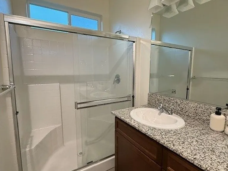 324 W Kimball Ave — Photo 18
