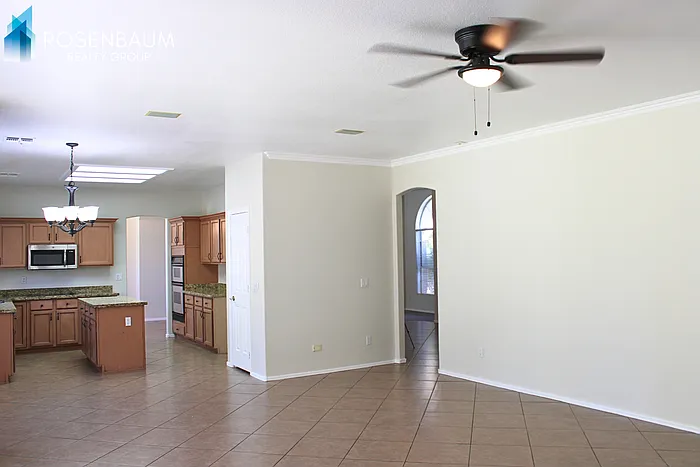 4632 E Harwell St — Photo 9